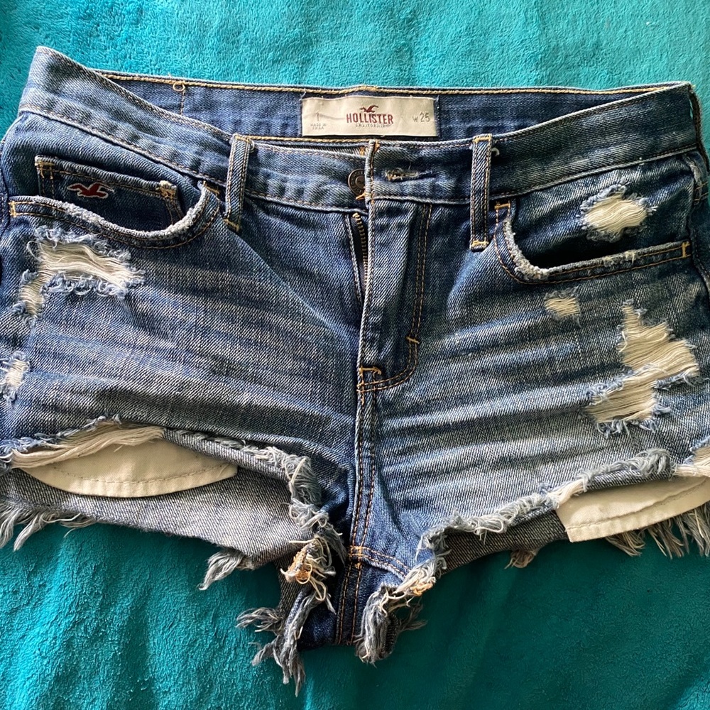 hollister jean shorts